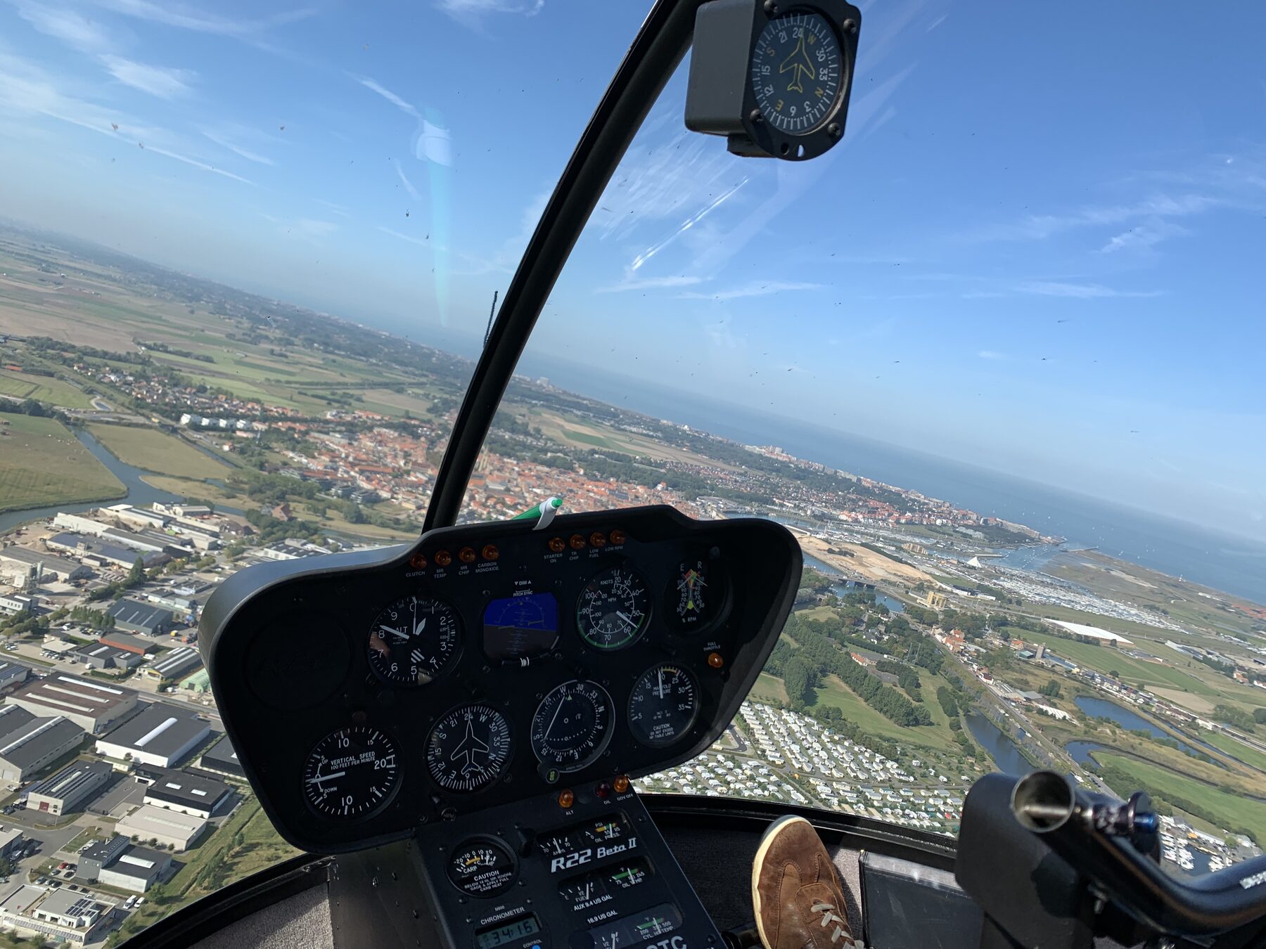 R22 over the Belgian coast